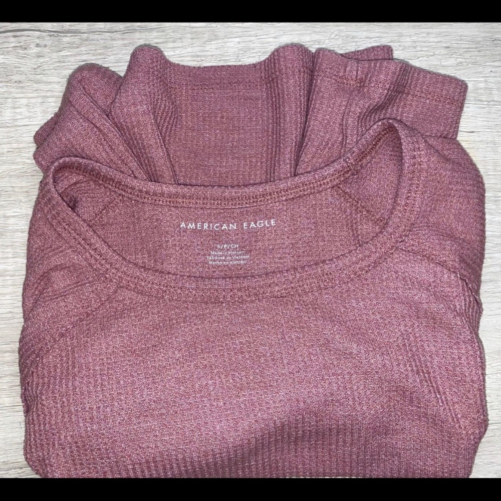 Pink American eagle top